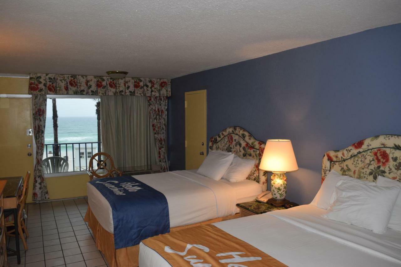 Days Inn By Wyndham Panama City Beach/Ocean Front Kültér fotó